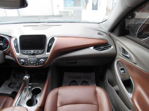 Used 2016 Chevrolet Malibu Premier image 17