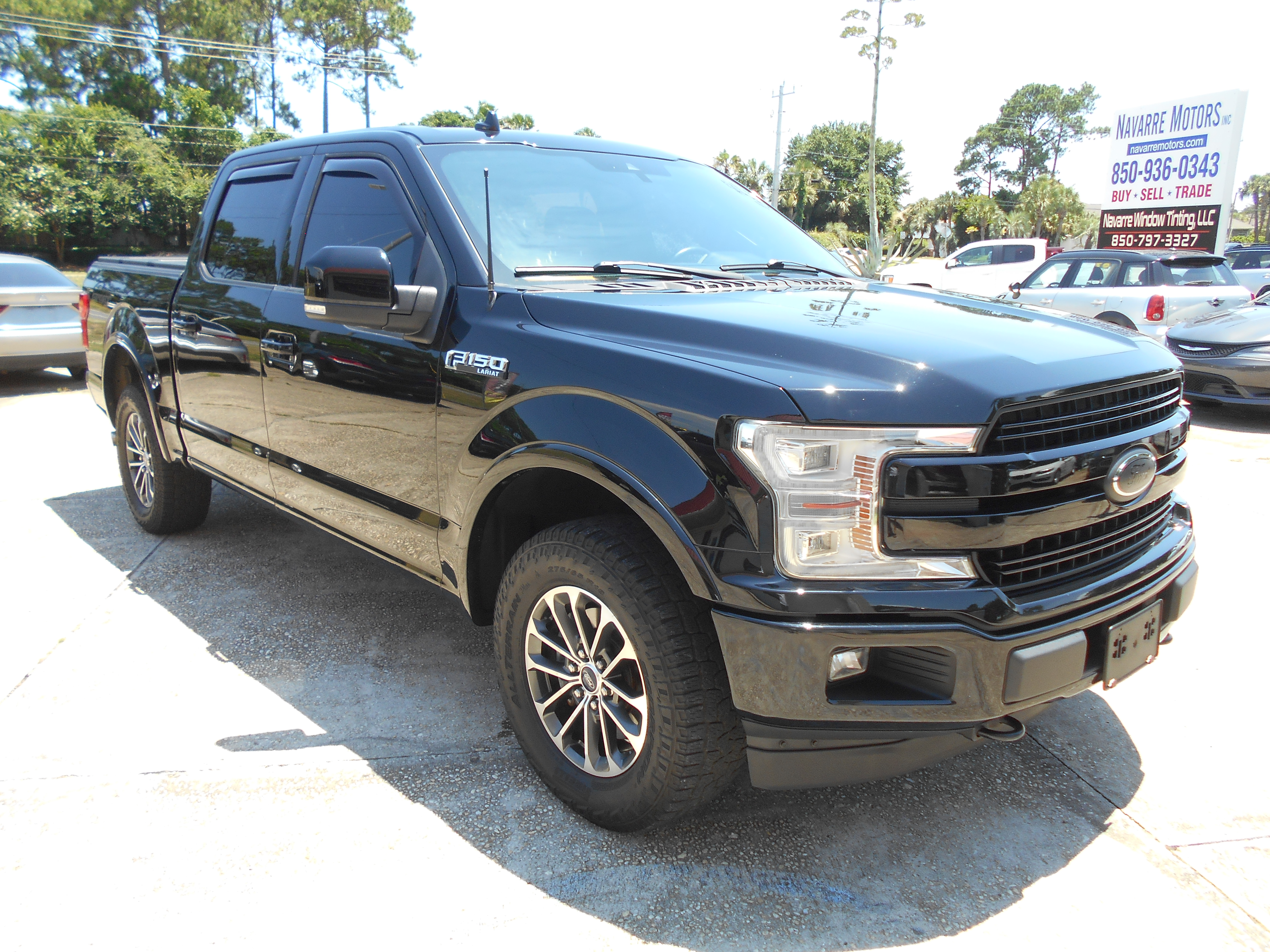 Used 2018 Ford F150 4x4 SuperCrew Lariat image 3