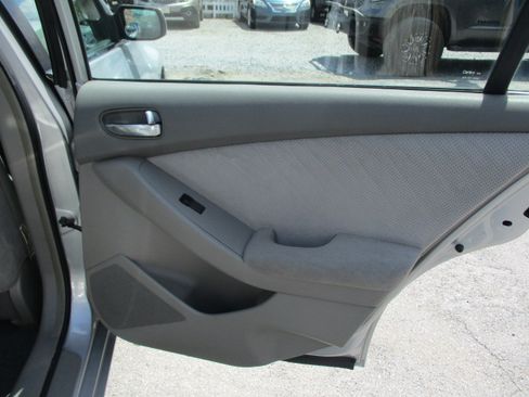 Used 2009 Nissan Altima S FWD image 23