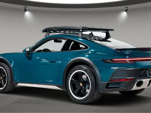 Used 2024 Porsche 911 Dakar image 3