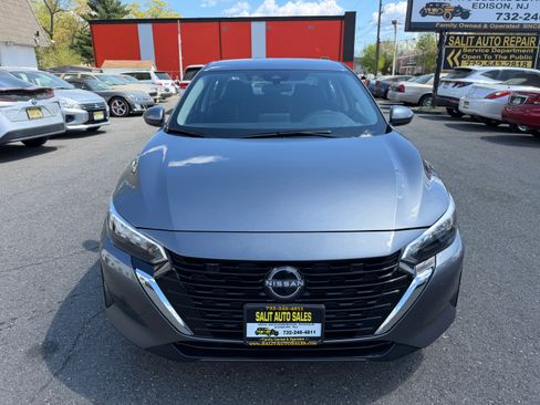 Used 2025 Nissan Sentra SV image 22