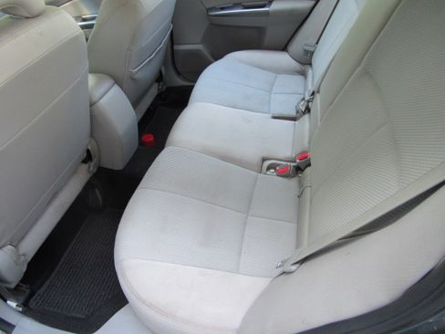 Used 2011 Subaru Forester 2.5X AWD/4WD image 13