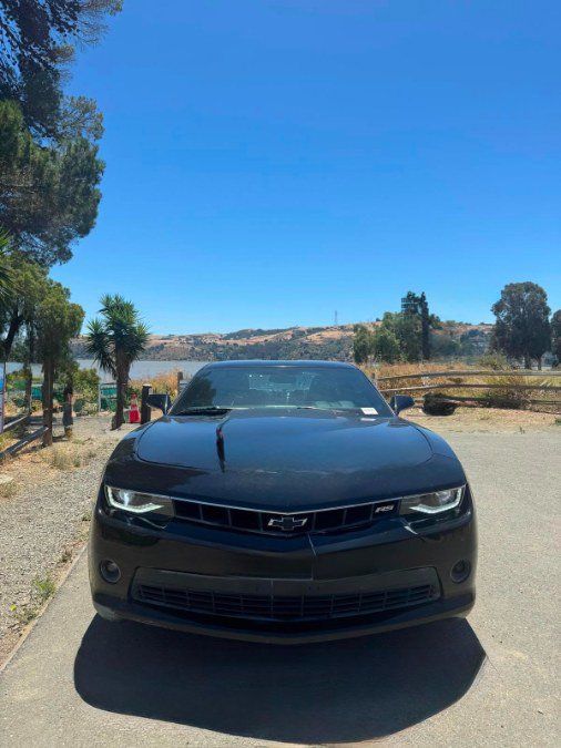 Used 2014 Chevrolet Camaro LT RWD image 2