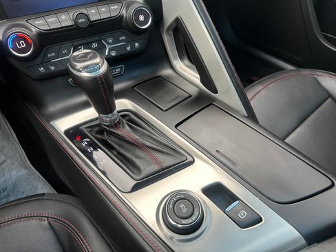 Used 2016 Chevrolet Corvette Stingray Convertible w/1LT image 13