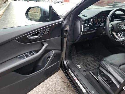 Used 2021 Audi Q8 Premium Plus image 16