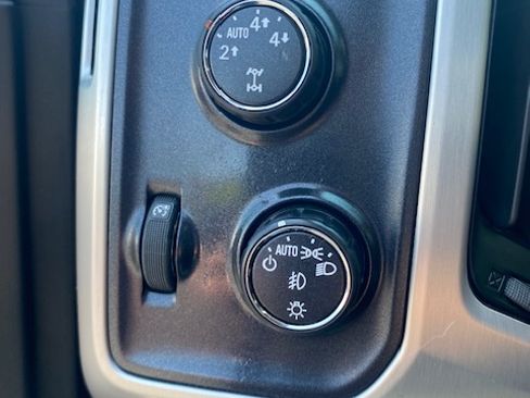 Used 2014 GMC Sierra 1500 4x4 Crew Cab SLE image 13