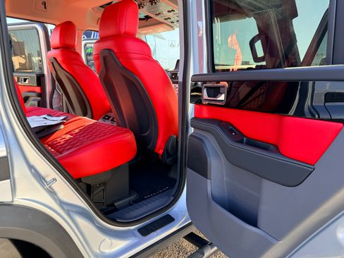 Used 2024 INEOS Grenadier Trialmaster Edition image 15