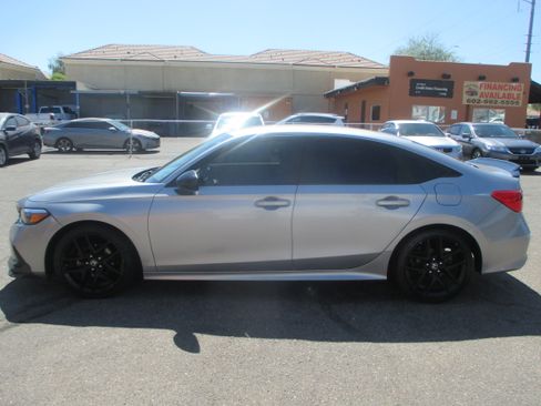 Used 2022 Honda Civic Sport Sedan image 2