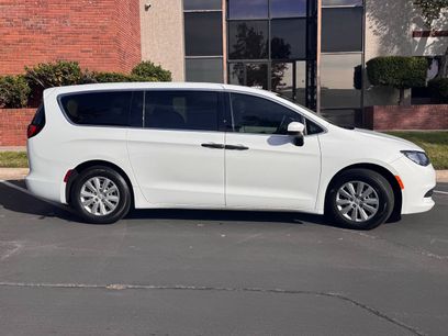 Used 2018 Chrysler Pacifica L