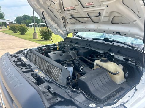Used 2013 Ford F250 AWD/4WD image 19