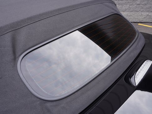 Used 2005 Nissan 350Z Roadster RWD image 22
