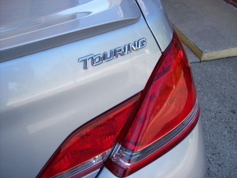 Used 2007 Toyota Avalon XLE Touring Sedan 4D FWD image 7