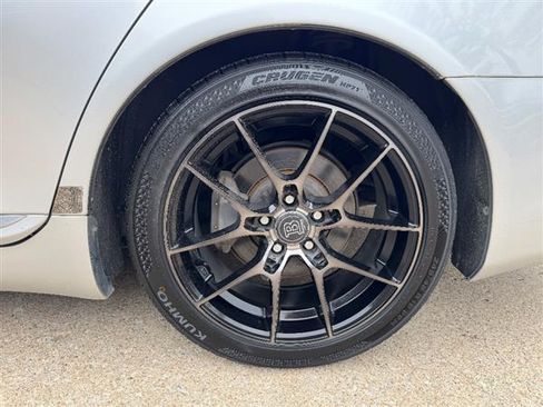 Used 2010 Lexus LS 460 image 9