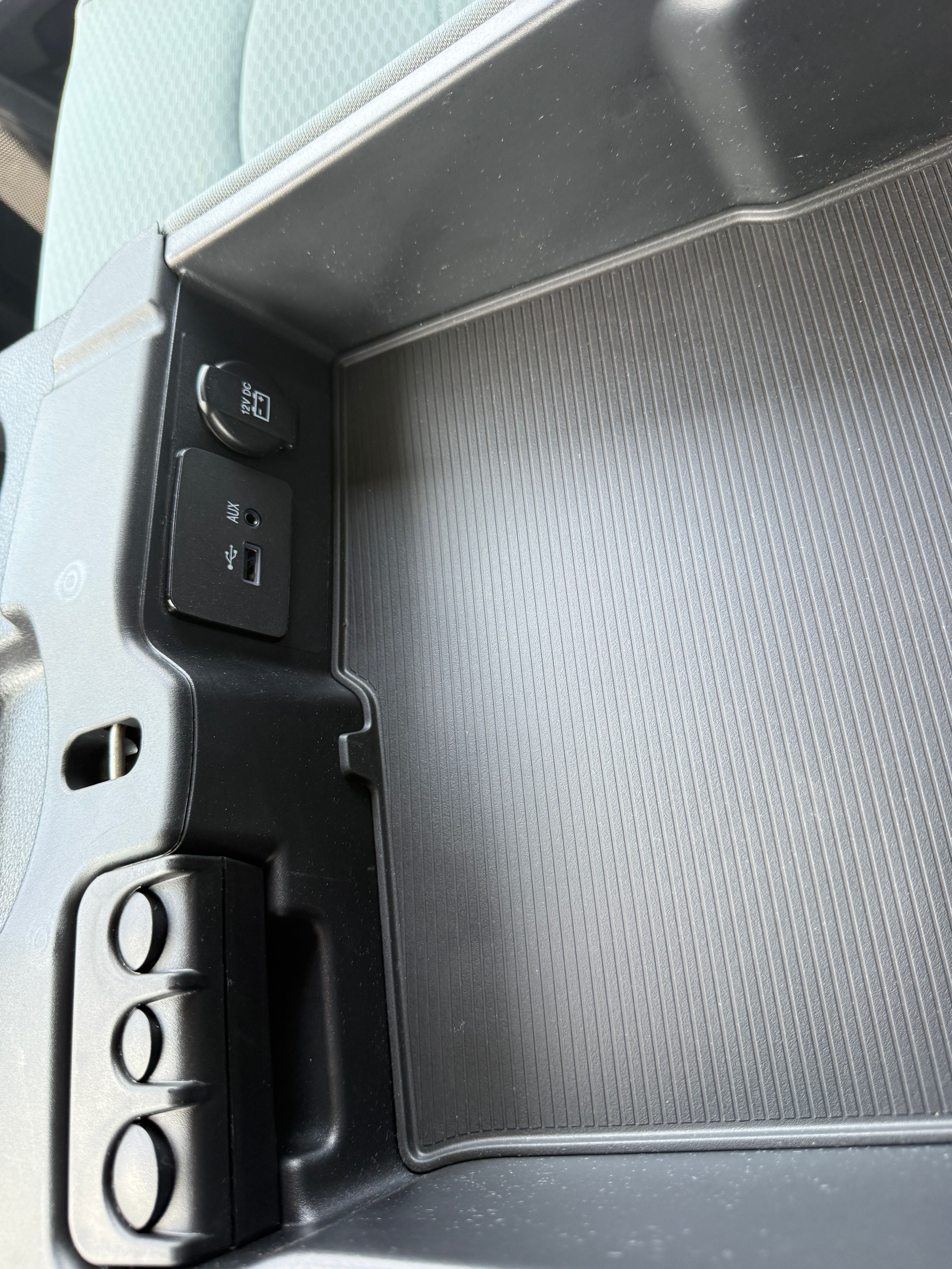Used 2017 RAM 1500 2WD Regular Cab ST image 13