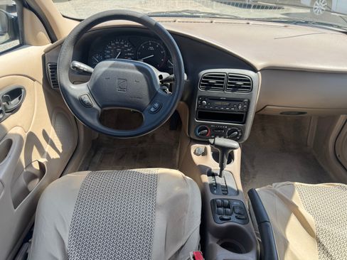 Used 2001 Saturn S-Series SL1 Sedan FWD image 21