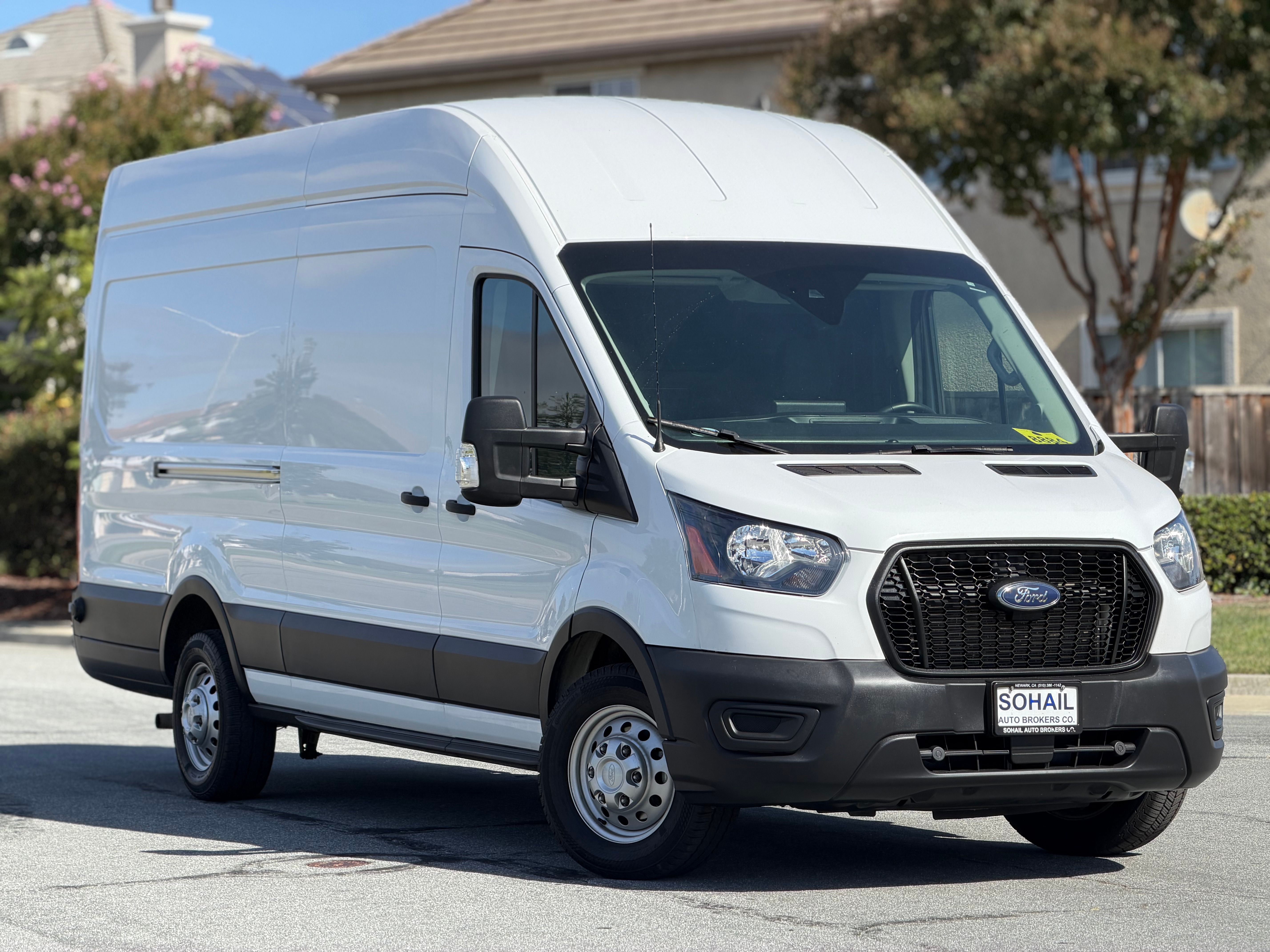 Used 2023 Ford Transit 350 148 High Roof Extended AWD image 5