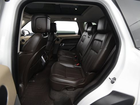 Used 2020 Land Rover Range Rover Sport HSE image 39