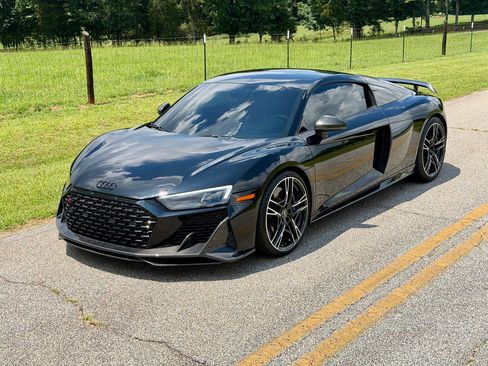Used 2021 Audi R8 V10 performance Coupe AWD/4WD image 1