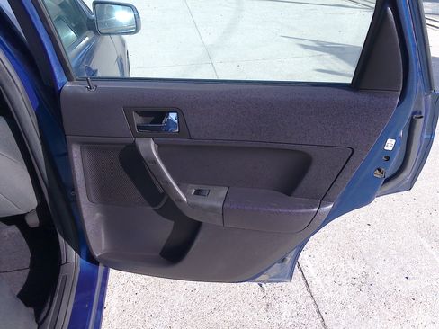 Used 2009 Ford Focus SES image 12