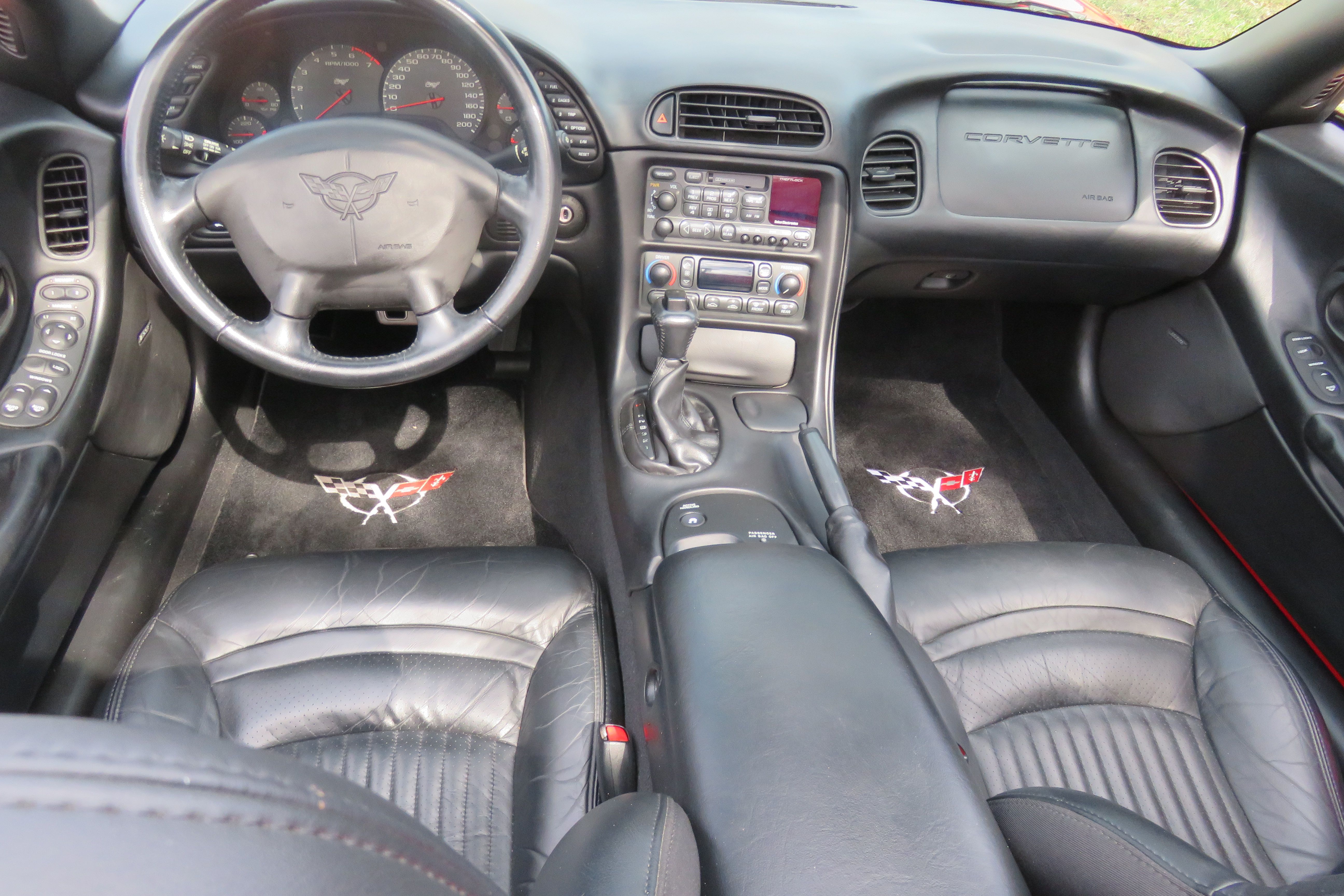 Used 2003 Chevrolet Corvette Convertible RWD image 21