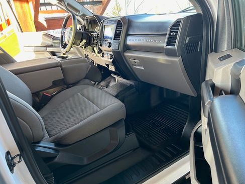 Used 2020 Ford F250 XLT image 12