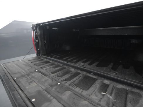 Used 2018 Toyota Tundra SR5 image 44