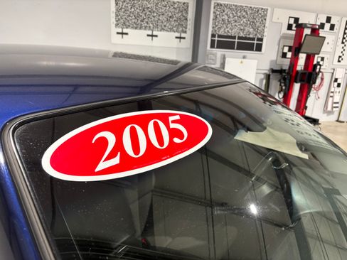 Used 2005 Subaru Legacy 2.5GT image 32