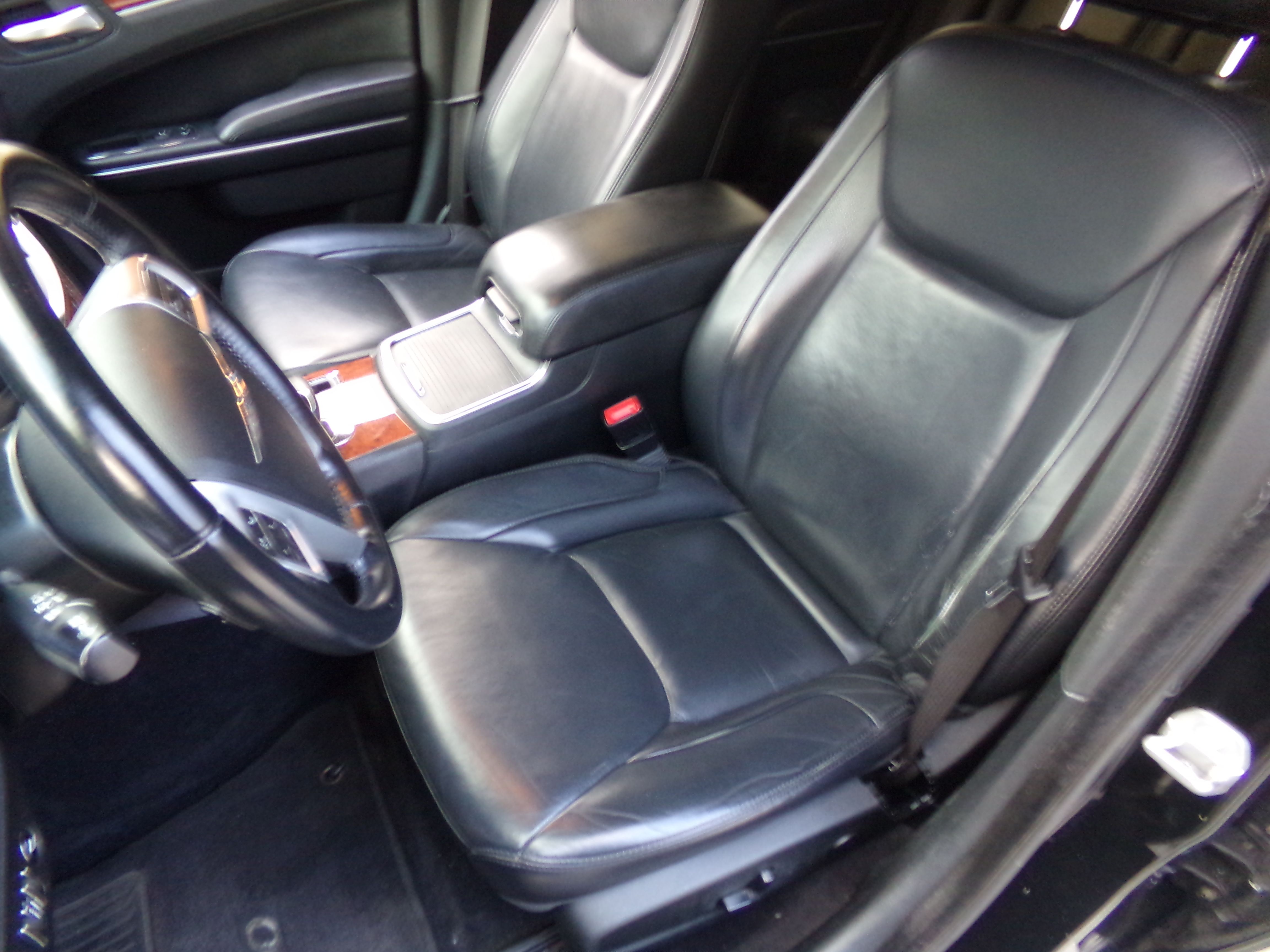 Used 2014 Chrysler 300 S RWD image 14