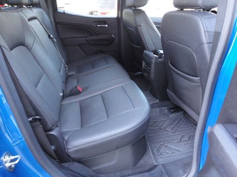 Used 2023 Chevrolet Colorado LT image 22