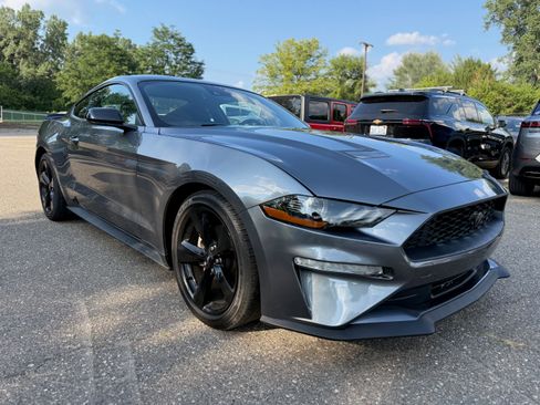 Used 2023 Ford Mustang Coupe RWD image 1