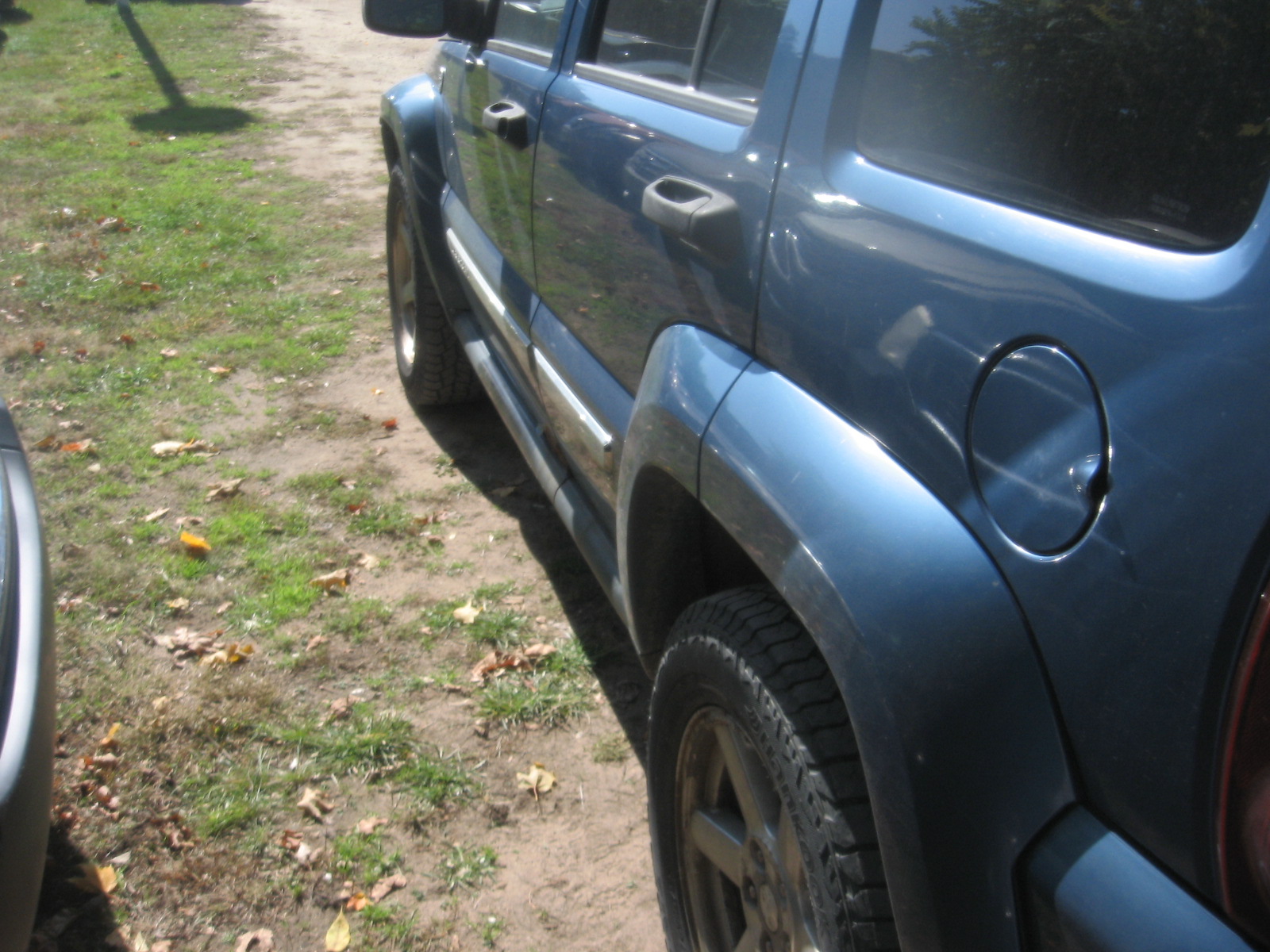 Used 2006 Jeep Liberty 4WD Limited image 6