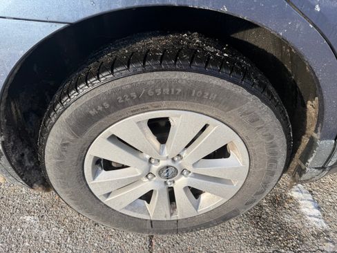 Used 2016 Subaru Outback 2.5i Premium image 8