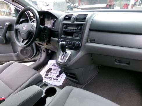 Used 2011 Honda CR-V LX image 17