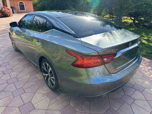 Used 2017 Nissan Maxima SL FWD image 5