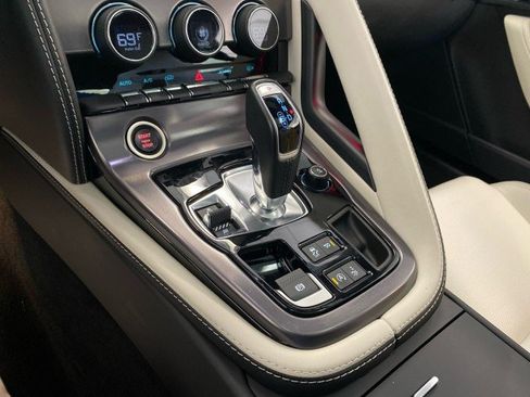 Used 2024 Jaguar F-TYPE R AWD/4WD image 19
