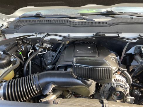 Used 2019 Chevrolet Silverado 2500 LT image 13