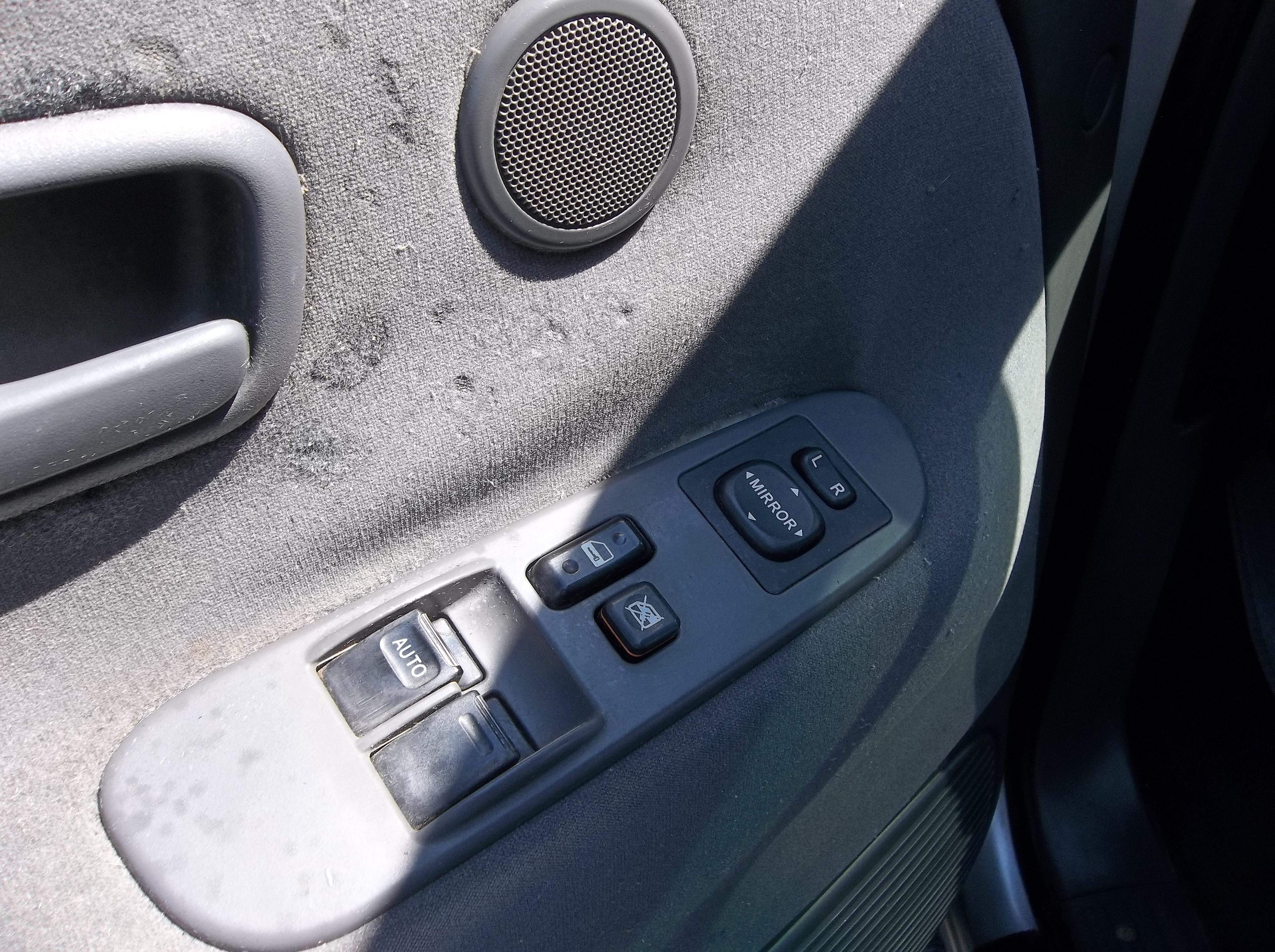 Used 2005 Toyota Tundra 4x4 Access Cab SR5 image 9