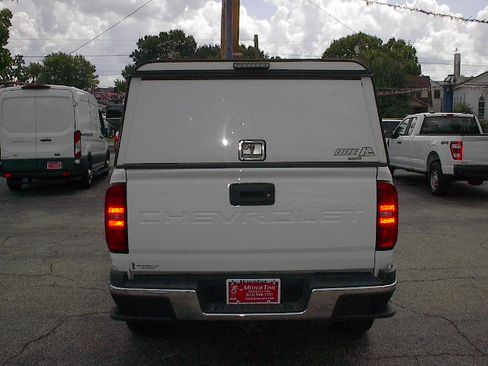 Used 2022 Chevrolet Colorado W/T image 6