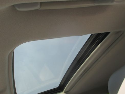 Used 2007 Toyota Avalon XL image 5