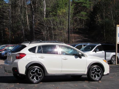 Used 2015 Subaru XV Crosstrek 2.0i Limited image 12