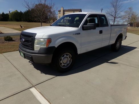 Used 2014 Ford F150 XL image 1