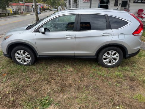 Used 2014 Honda CR-V EX-L image 2