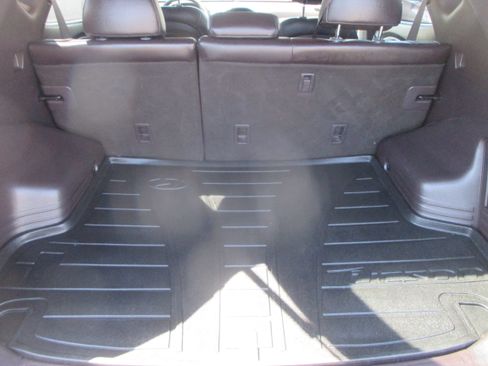 Used 2011 Hyundai Tucson 2WD image 16