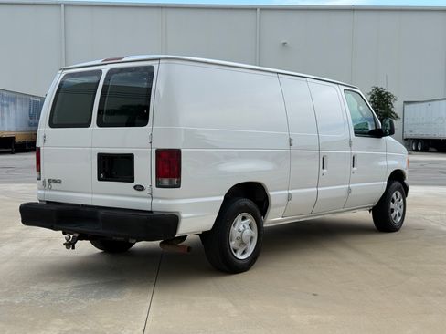 Used 2007 Ford E-150 and Econoline 150 RWD image 5