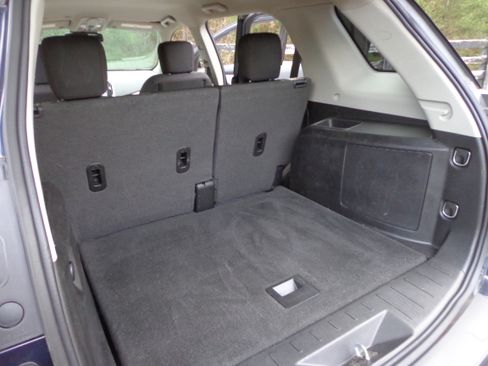 Used 2017 GMC Terrain SLE image 16