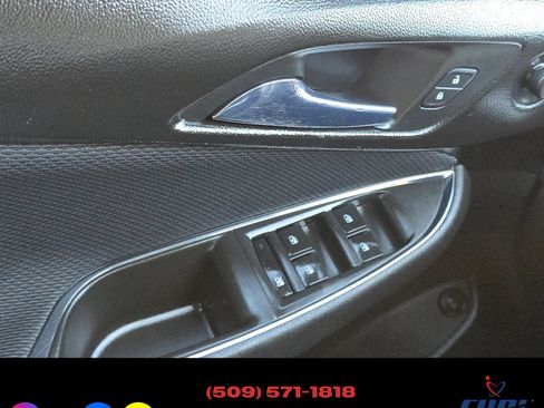 Used 2016 Chevrolet Cruze LT image 15