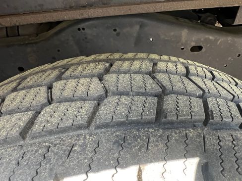 Used 2015 Ford E-350 and Econoline 350 image 11