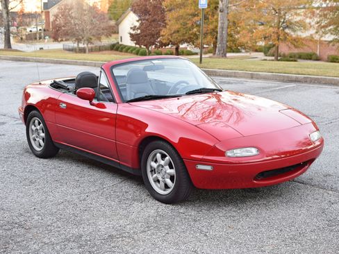Used 1990 MAZDA MX-5 Miata image 4