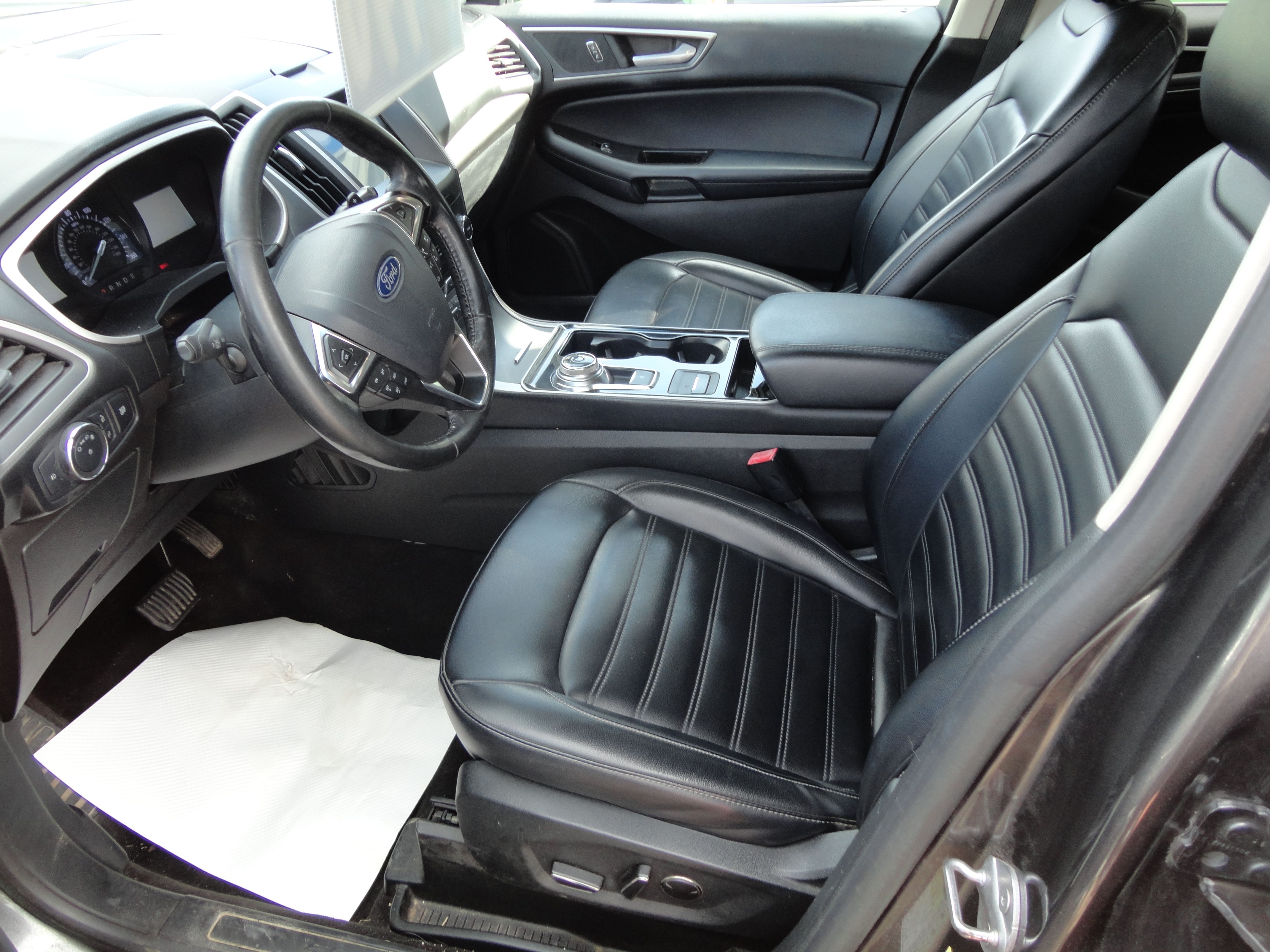 Used 2019 Ford Edge AWD SEL image 7