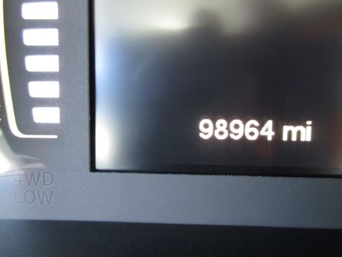 Used 2016 Jeep Cherokee Altitude Sport Utility 4D FWD image 3
